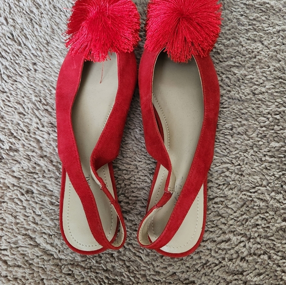 New Gunmetal pom pom flats - Picture 2 of 6